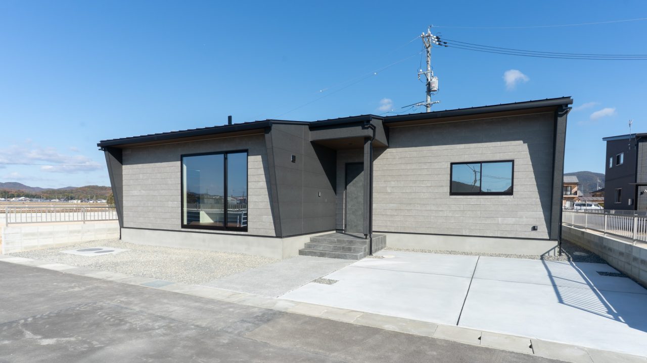 『プライムホーム施工』『長船町福里』高性能平家を現実的な価格で販売スタート！